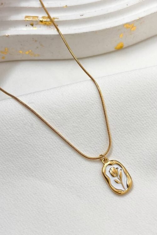 Rosey Pendant
